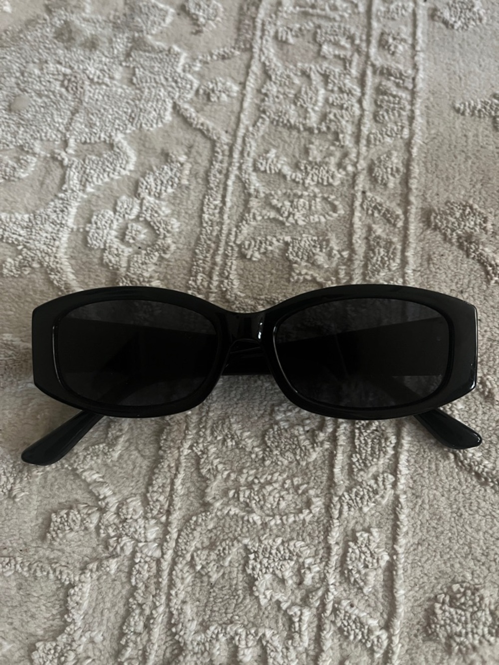 Classic Black Rectangular Women's Sunglasses